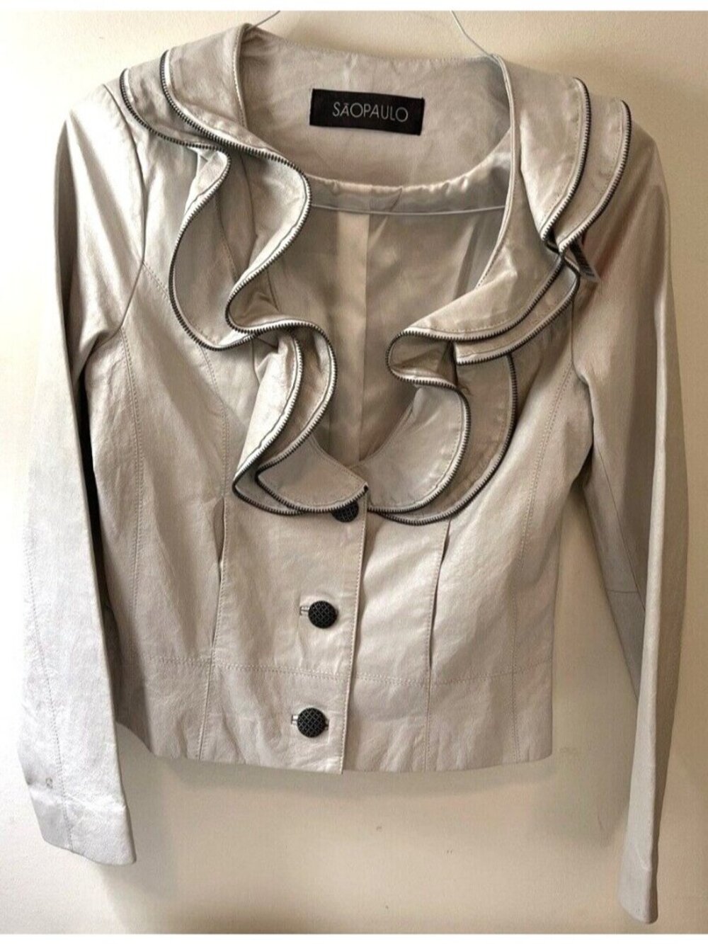 Sao Paulo 100% Pigskin Very Soft Ornamental Buttons & Zippers Ruffled Collar